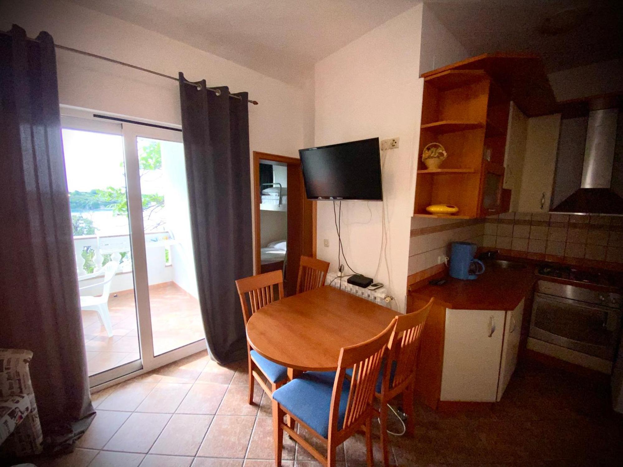 Apartements And Rooms Next To The Sea - Belveder Rab Супетарска-Драга Экстерьер фото